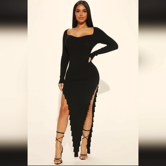 Seduction Sweater Maxi Dress-Black - Picture 1 of 5